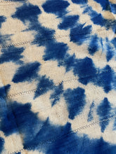 Load image into Gallery viewer, African Mud Cloth 03