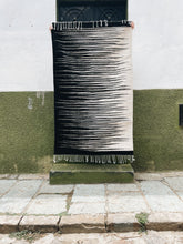 Load image into Gallery viewer, Negro Rug